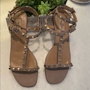 Valentino Rockstud thong sandal